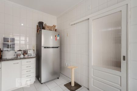 Apartamento para alugar com 210m², 3 quartos e 2 vagas Apartamento para alugar com 210m², 3 quartos e 2 vagasCozinha