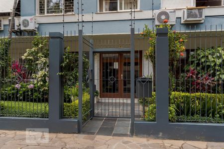 Apartamento para alugar com 210m², 3 quartos e 2 vagas Apartamento para alugar com 210m², 3 quartos e 2 vagasFachada