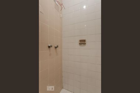 Apartamento para alugar com 210m², 3 quartos e 2 vagas Apartamento para alugar com 210m², 3 quartos e 2 vagasBanheiro Social