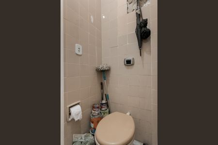 Apartamento para alugar com 210m², 3 quartos e 2 vagas Apartamento para alugar com 210m², 3 quartos e 2 vagasBanheiro Social