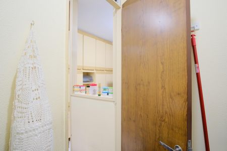 Apartamento à venda com 78m², 4 quartos e 2 vagasBanheiro de serviço