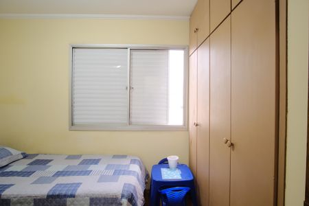 Apartamento à venda com 78m², 4 quartos e 2 vagasQuarto 3