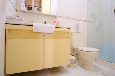 Apartamento à venda com 78m², 4 quartos e 2 vagasBanheiro