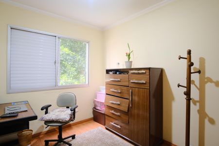 Apartamento à venda com 78m², 4 quartos e 2 vagasQuarto 2