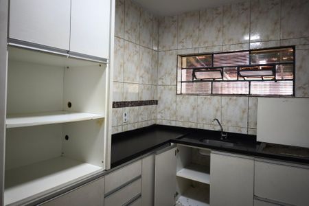 Casa à venda com 250m², 3 quartos e 3 vagasCozinha
