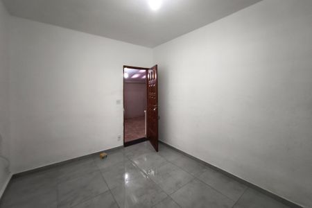 Casa à venda com 250m², 3 quartos e 3 vagasSala