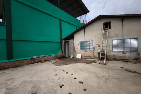 Casa à venda com 250m², 3 quartos e 3 vagasQuintal