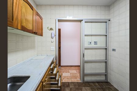 Apartamento para alugar com 102m², 2 quartos e 1 vaga Apartamento para alugar com 102m², 2 quartos e 1 vagaCozinha