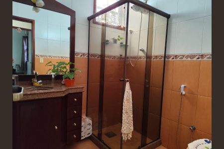 Casa à venda com 2 quartos, 204m² em Penha Circular, Rio de Janeiro