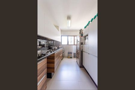 Apartamento à venda com 179m², 3 quartos e 3 vagas