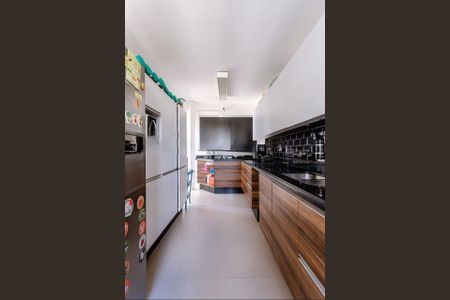 Apartamento à venda com 179m², 3 quartos e 3 vagas