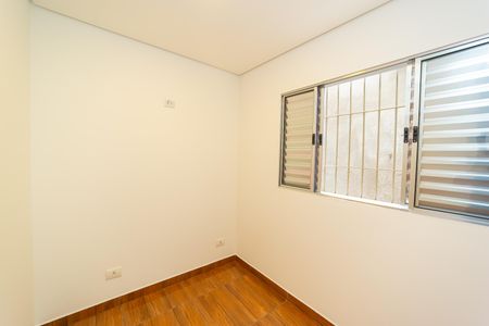 Quarto 1 de casa para alugar com 2 quartos, 38m² em Jardim Sao Nicolau, São Paulo