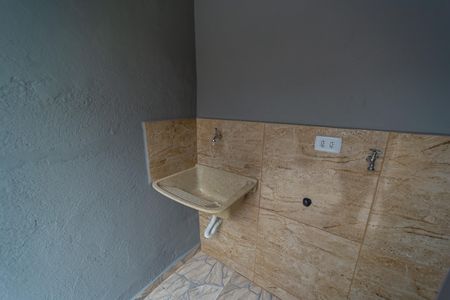 Casa para alugar com 38m², 2 quartos e sem vagaÁrea de Serviço