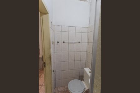 Casa para alugar com 300m², 5 quartos e 2 vagas Casa para alugar com 300m², 5 quartos e 2 vagasBanheiro Social da Casa 2