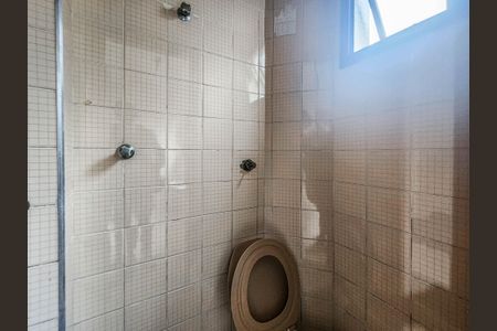 Apartamento para alugar com 90m², 2 quartos e sem vaga Apartamento para alugar com 90m², 2 quartos e sem vagaBanheiro de serviço