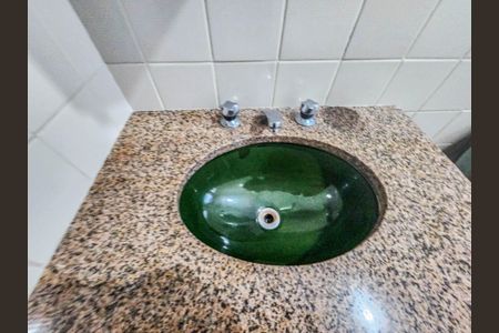 Apartamento para alugar com 90m², 2 quartos e sem vaga Apartamento para alugar com 90m², 2 quartos e sem vagaBanheiro