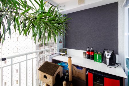 Sacada de apartamento à venda com 2 quartos, 55m² em Vila Alpina, São Paulo