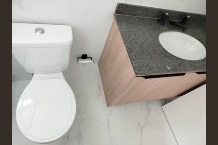 Apartamento para alugar com 67m², 2 quartos e 1 vaga Apartamento para alugar com 67m², 2 quartos e 1 vagaBanheiro Social