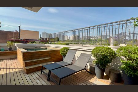 Apartamento à venda com 350m², 2 quartos e 4 vagas Apartamento à venda com 350m², 2 quartos e 4 vagasÁrea comum