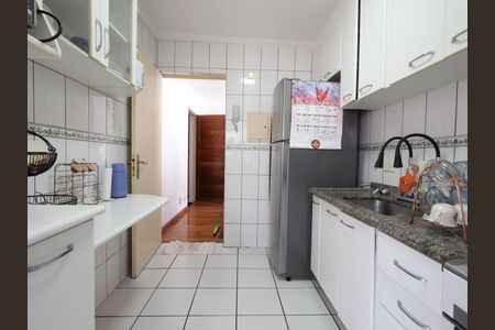 Apartamento para alugar com 73m², 2 quartos e 1 vagaCozinha