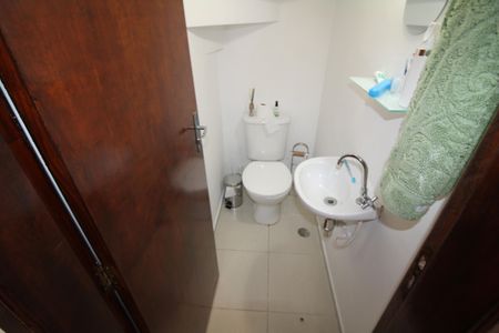 Casa para alugar com 155m², 2 quartos e 2 vagasBanheiro