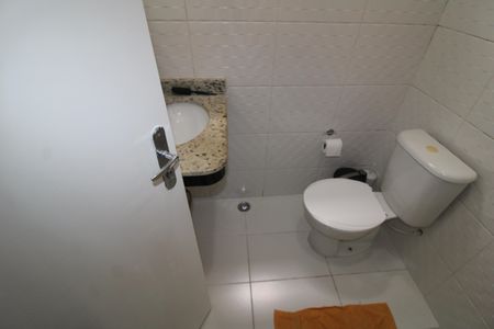 Casa para alugar com 155m², 2 quartos e 2 vagasBanheiro 2