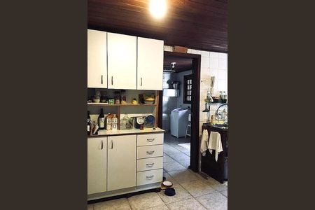 Casa à venda com 490m², 5 quartos e 3 vagas