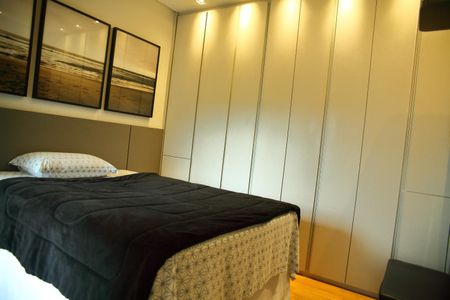 Apartamento à venda com 93m², 2 quartos e 2 vagasSuíte 