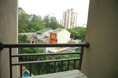 Apartamento à venda com 93m², 2 quartos e 2 vagasSuíte - Varanda 