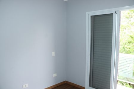 Casa de condomínio para alugar com 139m², 3 quartos e 2 vagasSuíte