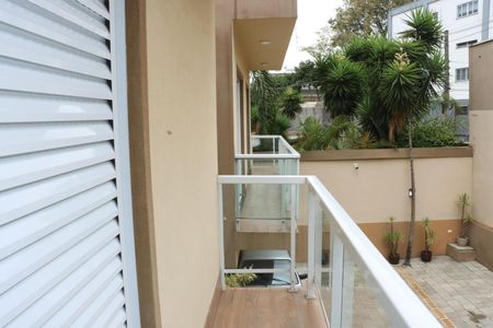 Casa de condomínio para alugar com 139m², 3 quartos e 2 vagasSacada Sacada Quarto 2