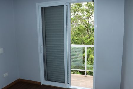 Casa de condomínio para alugar com 139m², 3 quartos e 2 vagasSuíte