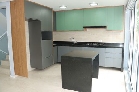 Casa de condomínio para alugar com 139m², 3 quartos e 2 vagasCozinha