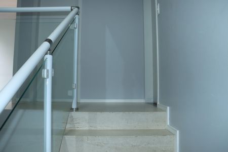 Casa de condomínio para alugar com 139m², 3 quartos e 2 vagasEscada