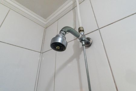 Casa para alugar com 105m², 2 quartos e 2 vagas Casa para alugar com 105m², 2 quartos e 2 vagasBanheiro Detalhe