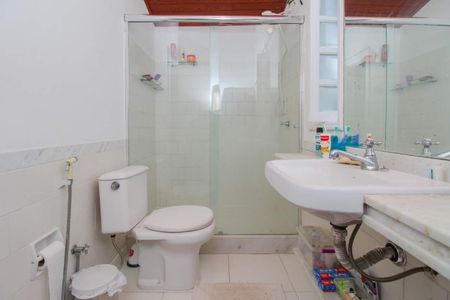 Casa à venda com 95m², 2 quartos e sem vaga