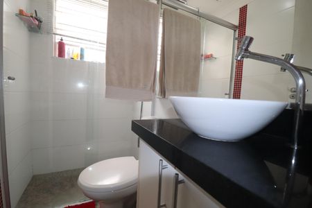 Apartamento à venda com 137m², 3 quartos e 2 vagasBanheiro Quarto 1 suíte