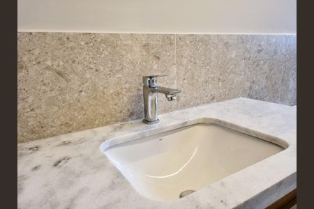 Apartamento à venda com 68m², 2 quartos e 1 vagaFoto 09