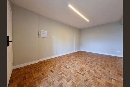 Apartamento à venda com 68m², 2 quartos e 1 vagaFoto 05
