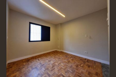Apartamento à venda com 68m², 2 quartos e 1 vagaFoto 24