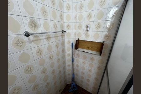 Casa à venda com 125m², 2 quartos e 1 vagaBanheiro