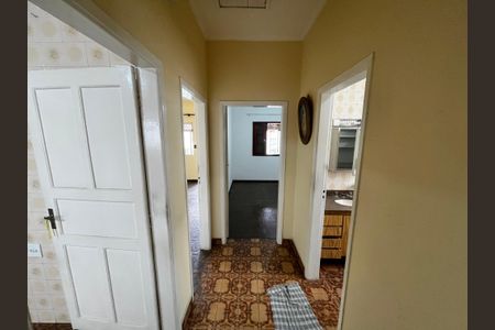 Casa à venda com 125m², 2 quartos e 1 vagaCorredor