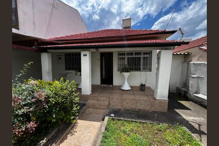 Casa à venda com 125m², 2 quartos e 1 vagaFachada
