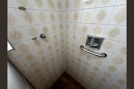 Casa à venda com 125m², 2 quartos e 1 vagaBanheiro