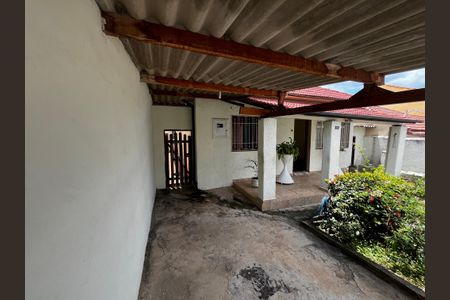 Casa à venda com 125m², 2 quartos e 1 vagaFachada/Jardim