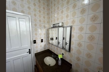 Casa à venda com 125m², 2 quartos e 1 vagaBanheiro