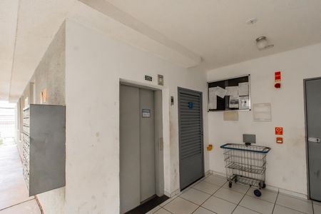 Apartamento à venda com 49m², 2 quartos e 1 vaga Apartamento à venda com 49m², 2 quartos e 1 vagaElevador