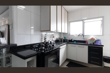 Apartamento à venda com 56m², 2 quartos e 1 vagaCozinha