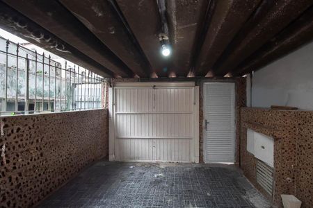 Casa para alugar com 100m², 2 quartos e 1 vaga Casa para alugar com 100m², 2 quartos e 1 vagaGaragem