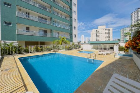 Apartamento para alugar com 96m², 3 quartos e 2 vagasÁrea comum - Piscina